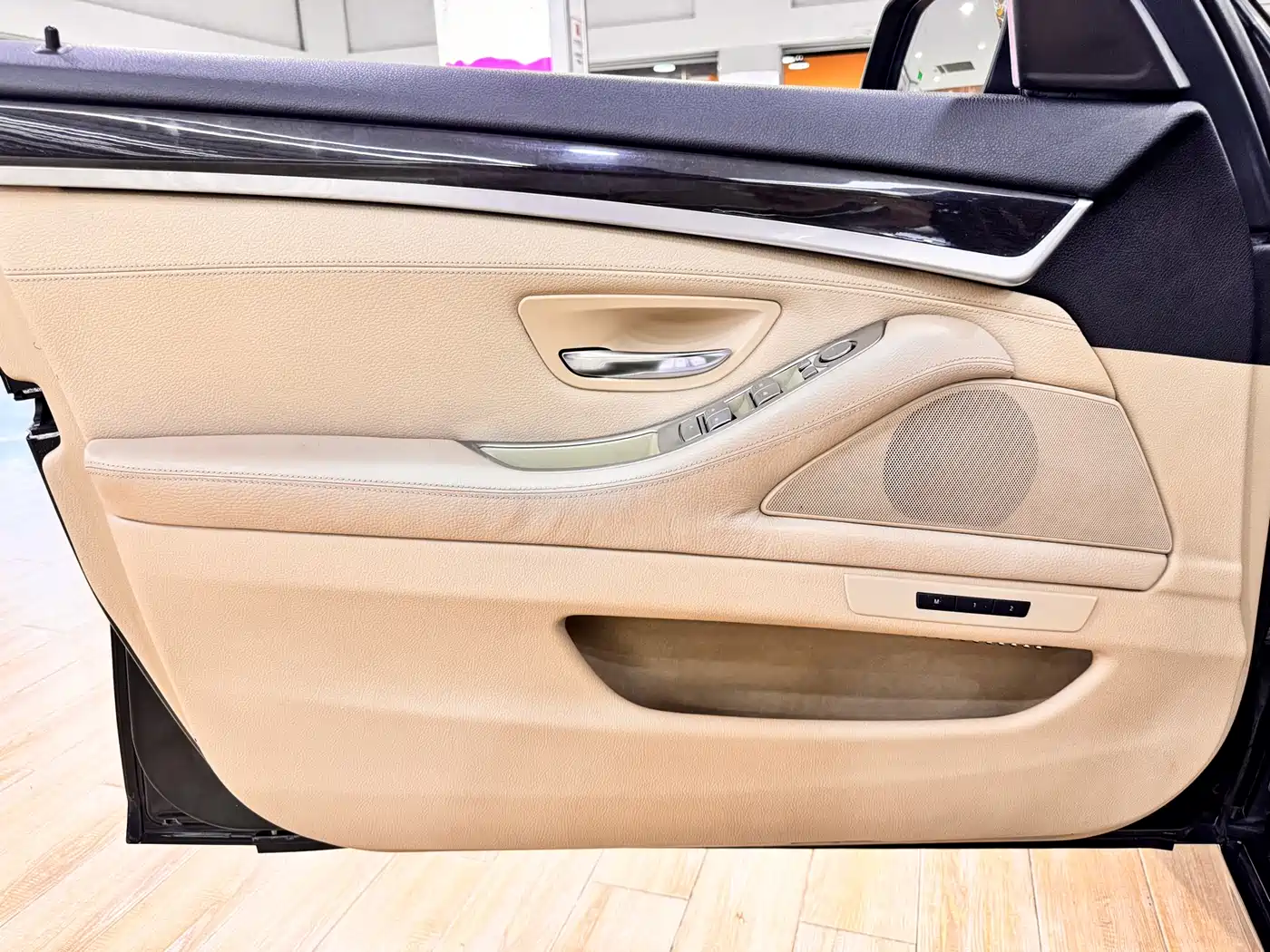 BMW 5 Series 2013 525Li Luxury фото 11