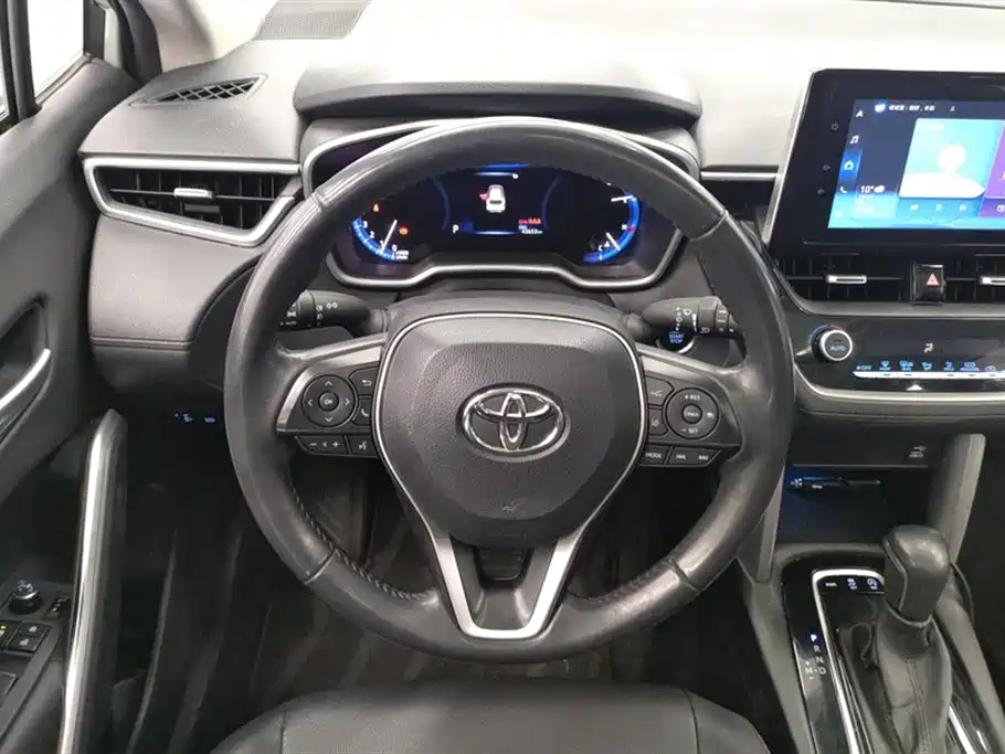 Toyota Corolla Cross 2022 2.0L Flagship Edition фото 15