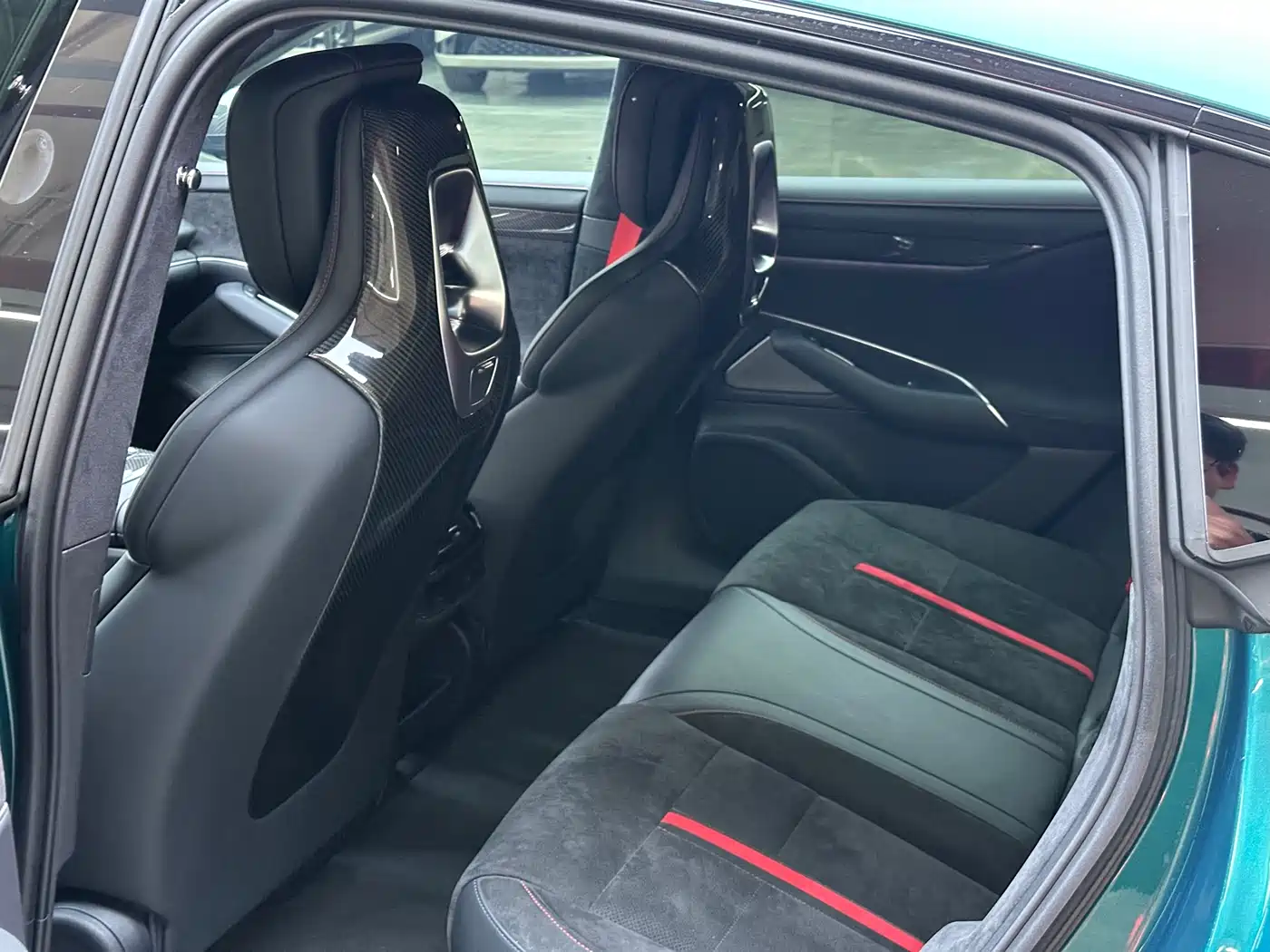 XIAOMI CAR XIAOMI SU7 ULTRA