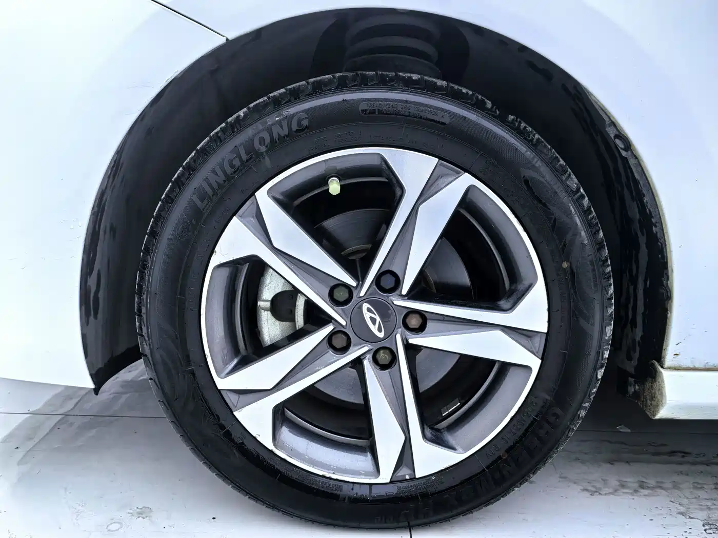 Chery Arrizo 5 PLUS 2021 2021 Little AI 1.5T CVT Enjoy PLUS