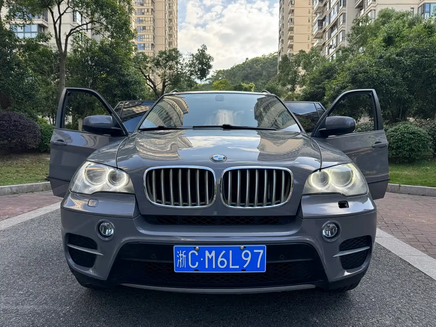 BMW X5 (Import) 2013 xDrive35i Luxury фото 11