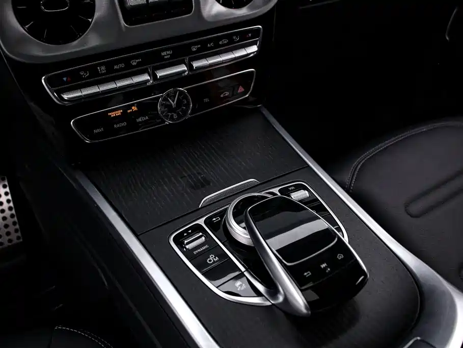 Mercedes-Benz G-Class 2023 G 350 фото 9