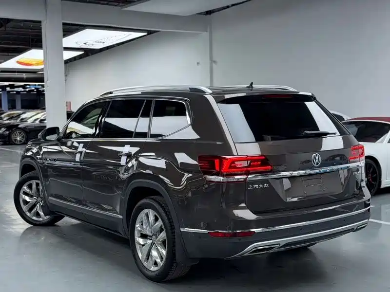 Volkswagen Teramont 2017 530 V6 AWD Ultimate Flagship Edition фото 10