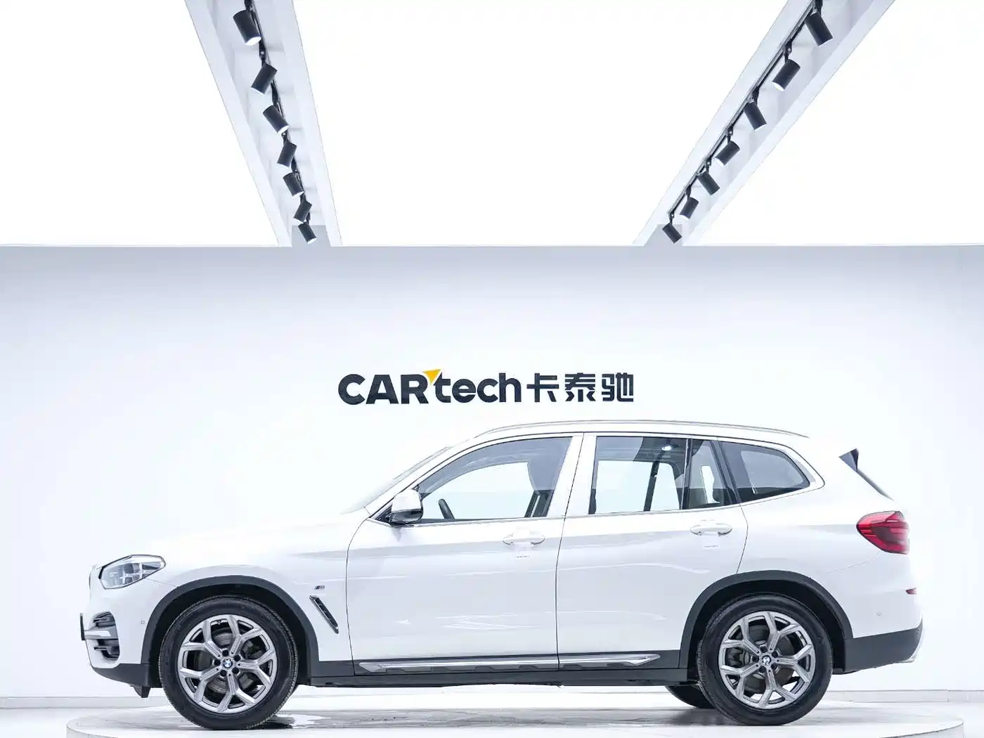 BMW X3 2020 xDrive28i Luxury Package фото 3