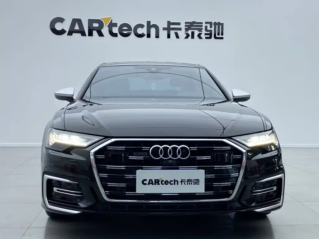 Фото 38 - Audi A6L