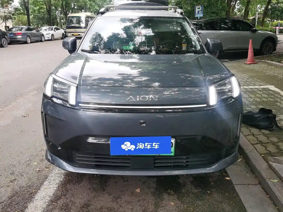 2025 Aion V