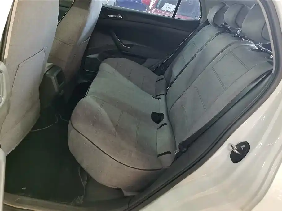 VOLKSWAGEN TU KAI