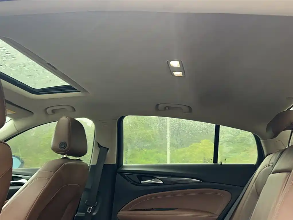 Buick Regal 2017 20T Luxury Model фото 11