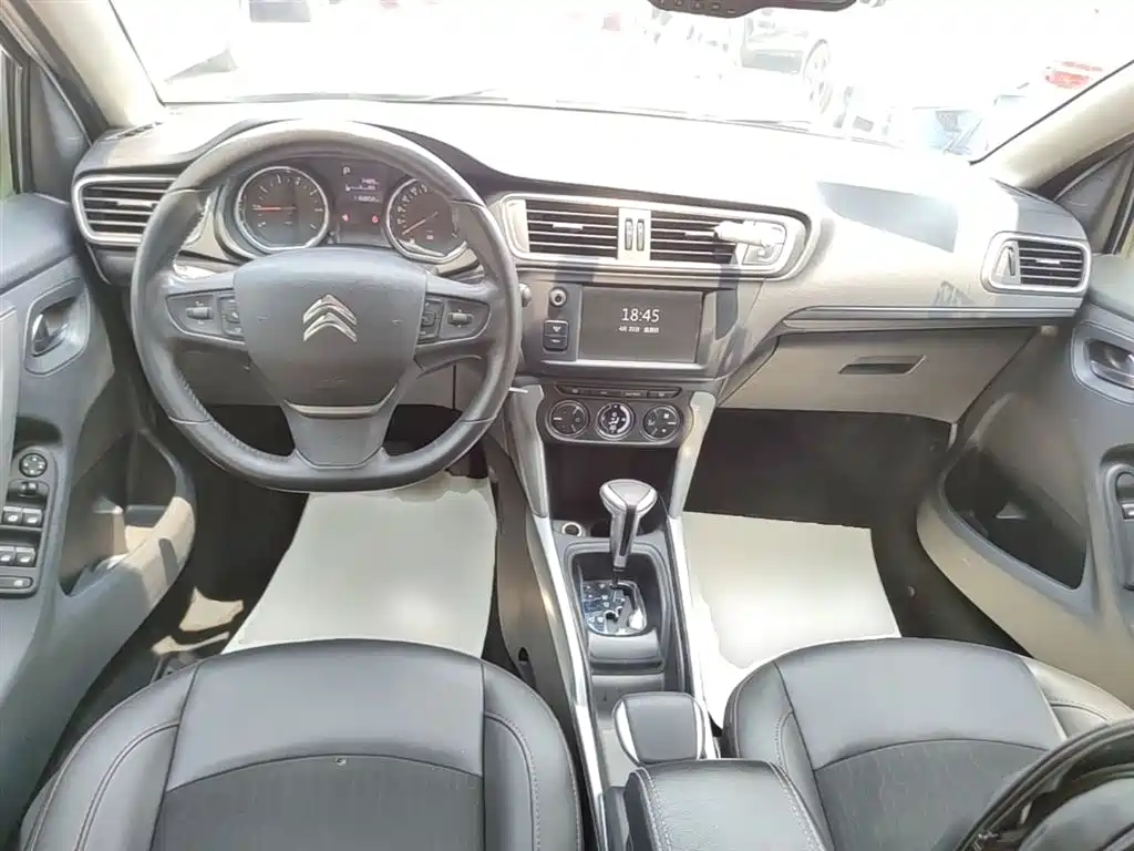 Citroën C3-XR 2016 2015 1.6L Automatic Pioneer