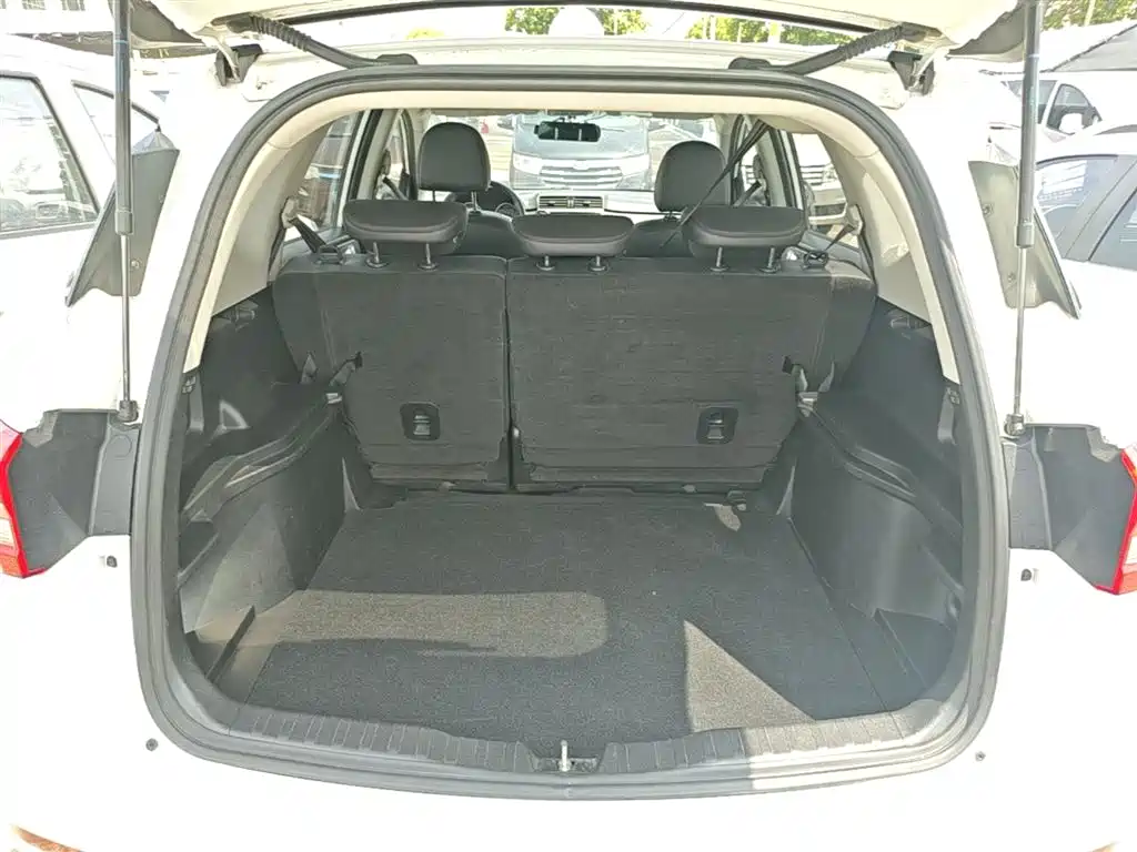 Haval M6 2019 1.5T DCT 2WD Value Edition (China VI) фото 19