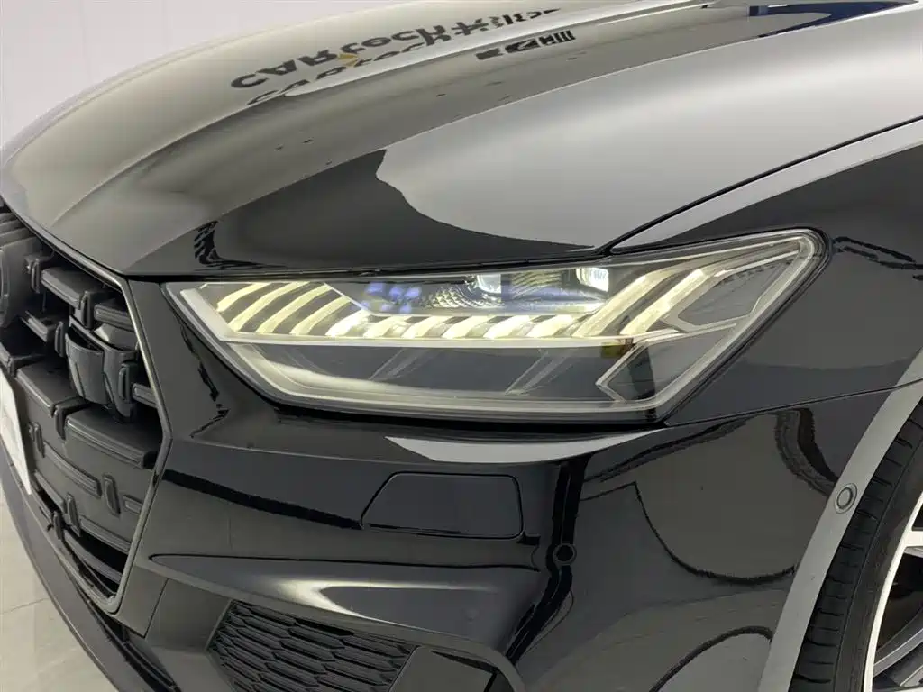 Audi A7L 2023 45 TFSI quattro S-line Black Warrior Edition фото 10