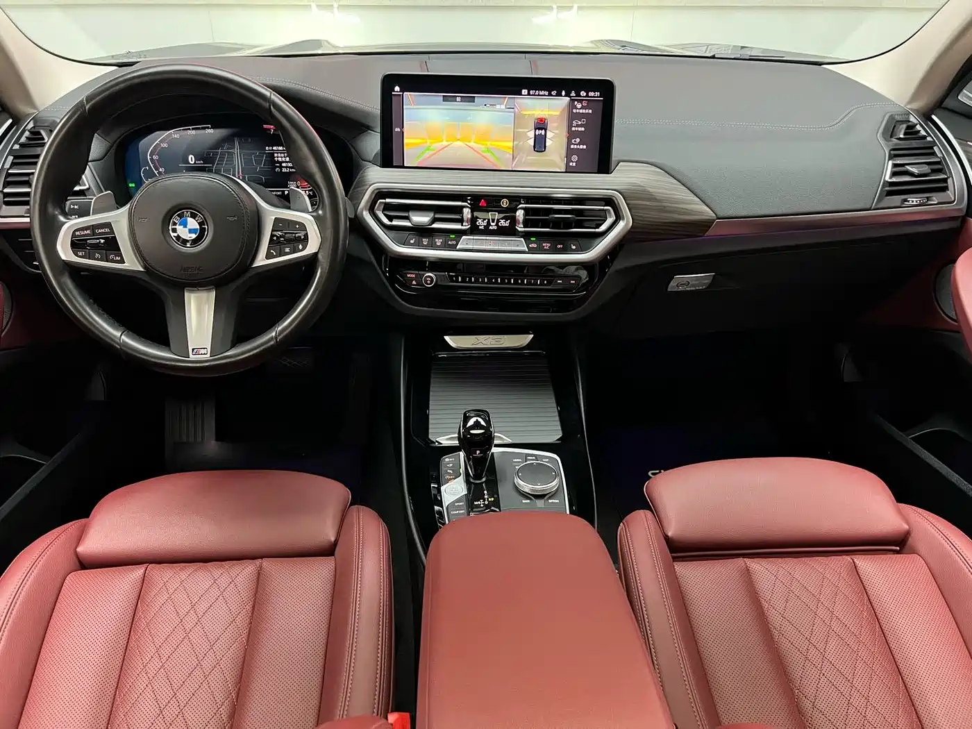 BMW X3 2022 Facelift xDrive30i Leading M Shadow Edition фото 12