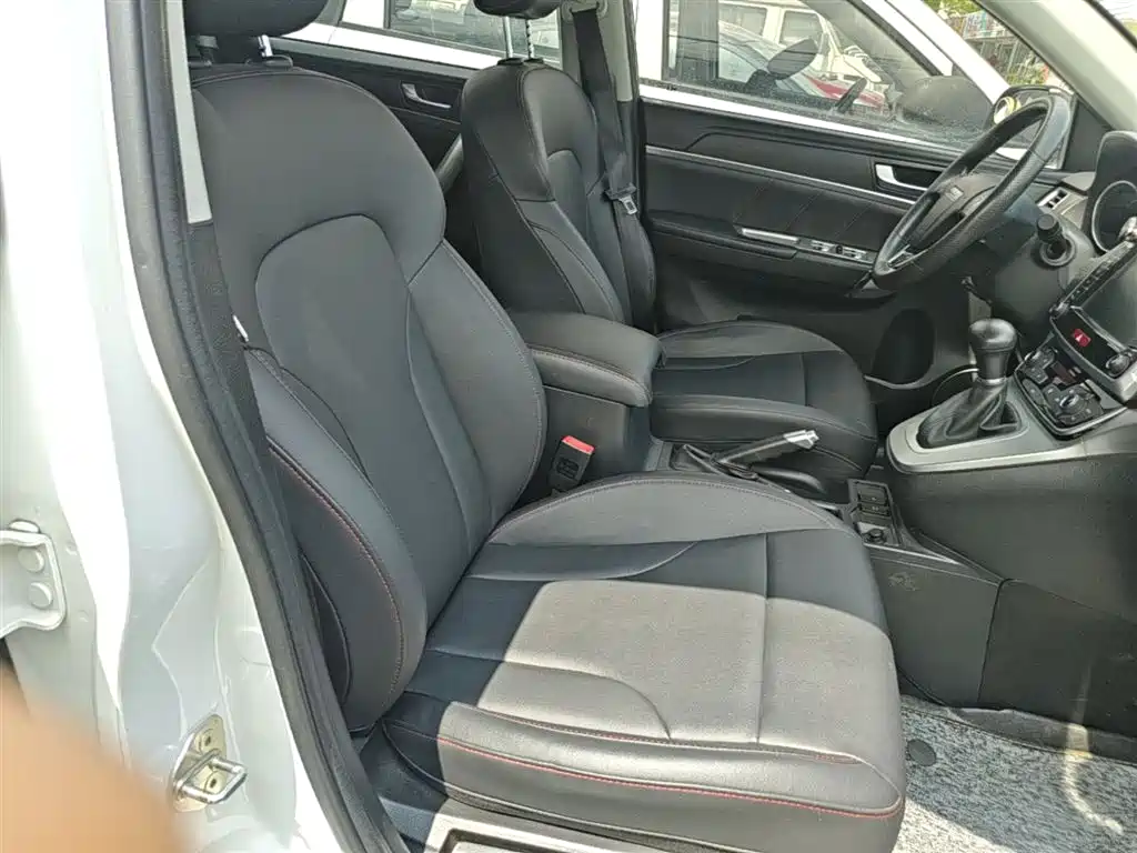 Haval M6 2019 1.5T DCT 2WD Value Edition (China VI) фото 25