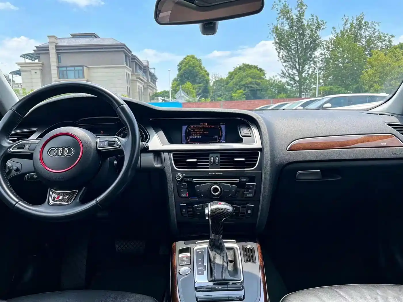 Audi A4L 2013 35 TFSI Automatic Comfort фото 11