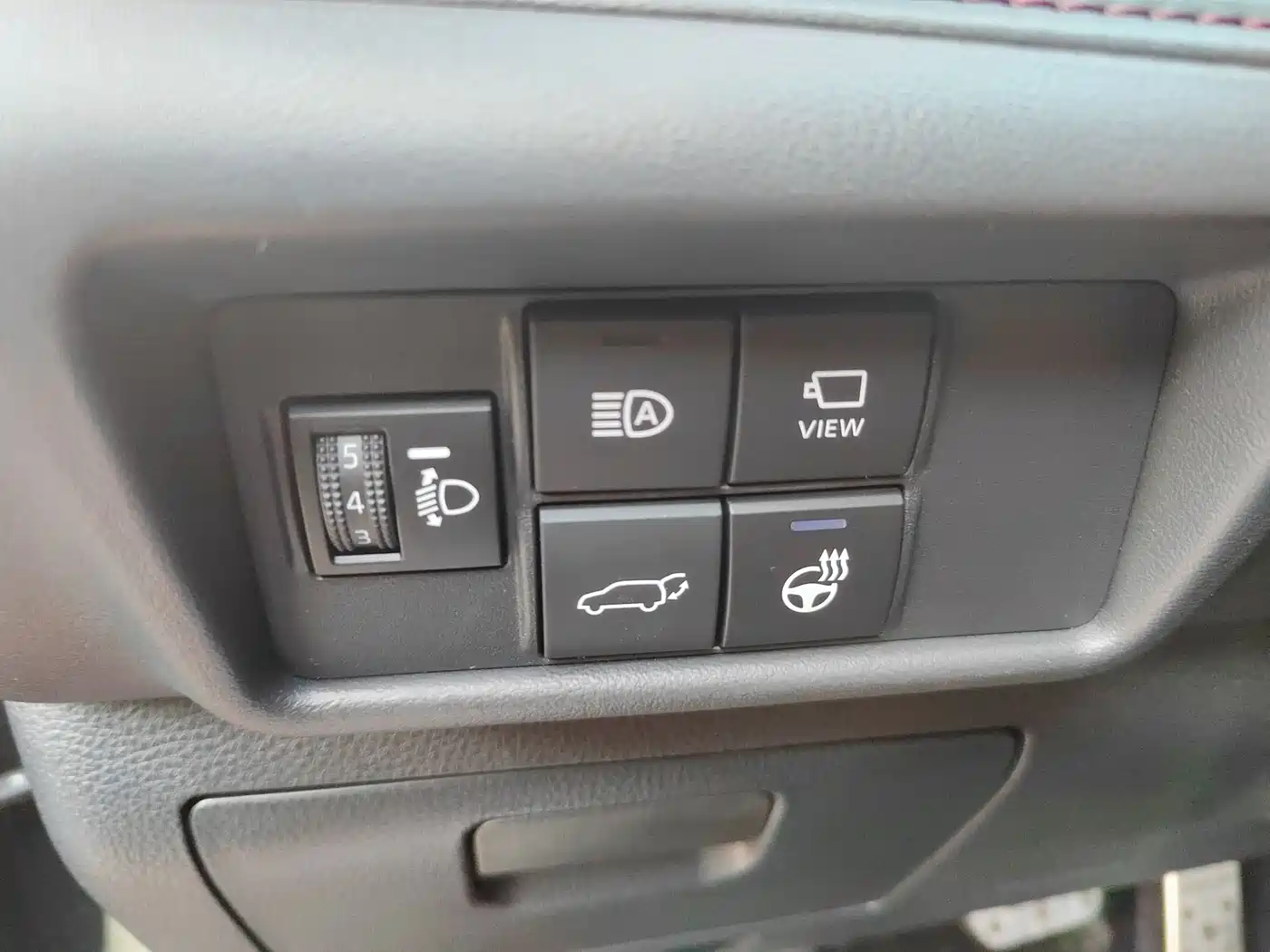 Toyota Crown Kluger 2021 2.5L HEV AWD Flagship Edition фото 16