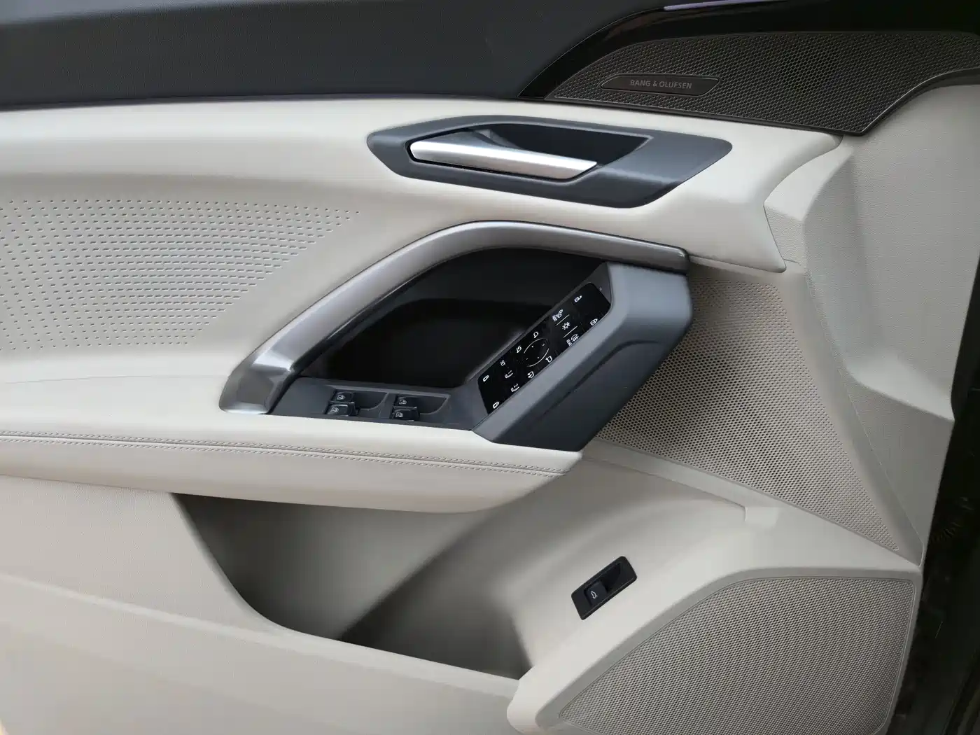Audi Q5L 2026 2026 Smart Hybrid Flagship