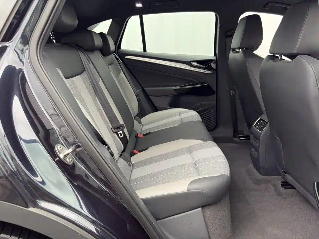 Volkswagen ID.4 CROZZ 2025 2025 Pure Enjoyment Edition