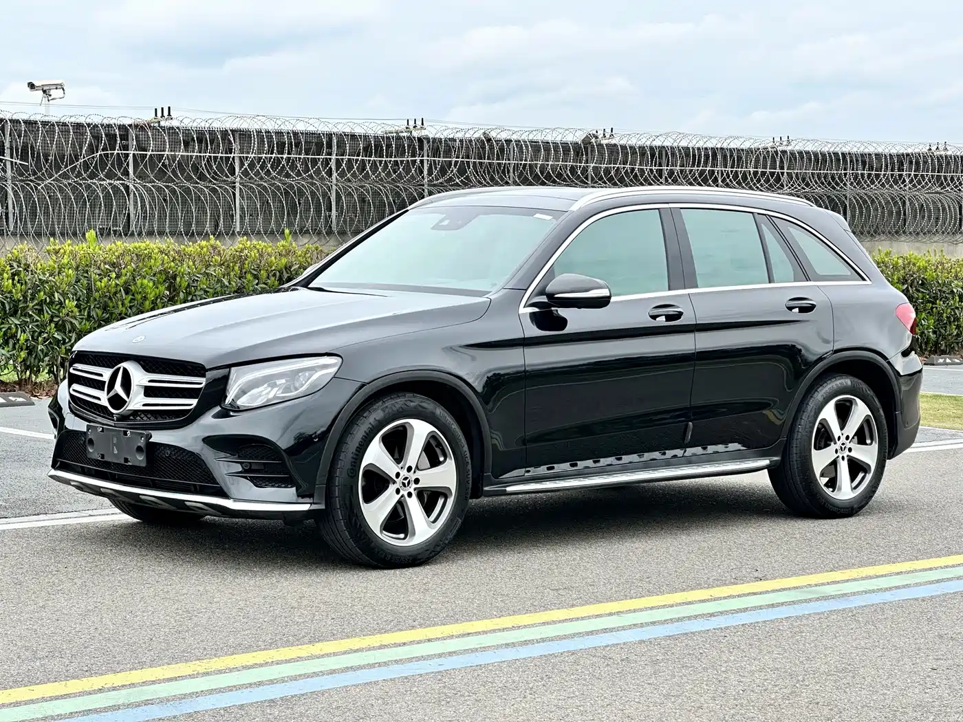 Mercedes-Benz GLC 2017 GLC 260 4MATIC Luxury