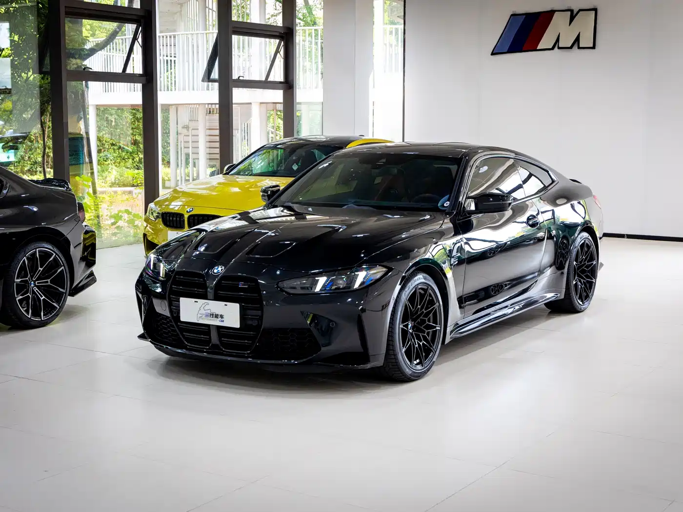 BMW M4 2025 2024 BMW M4 Coupe M xDrive Competition