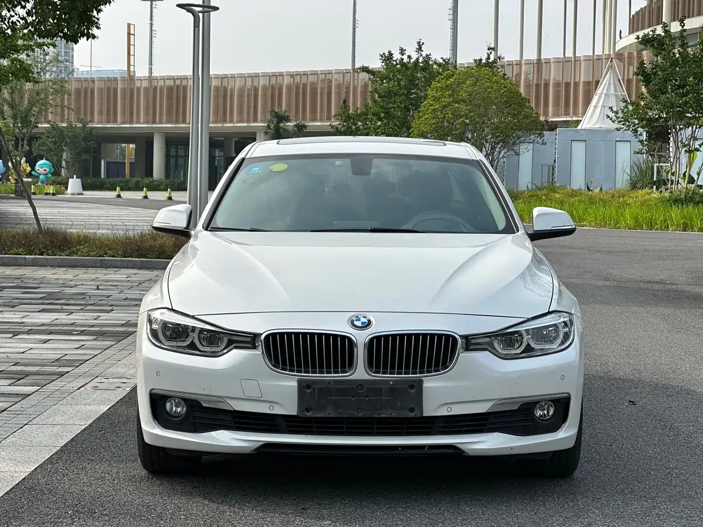 BMW 3 Series 2018 320Li Fashion Style фото 2