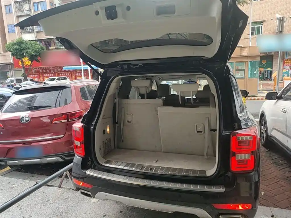 GAC Trumpchi Trumpchi GS8 2017 320T 2WD Luxury Smart Connect (7-seater) фото 19