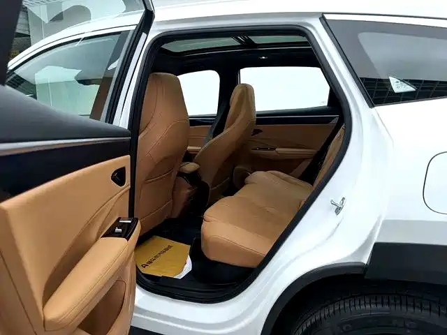 GEELY GALAXY GALAXY L7