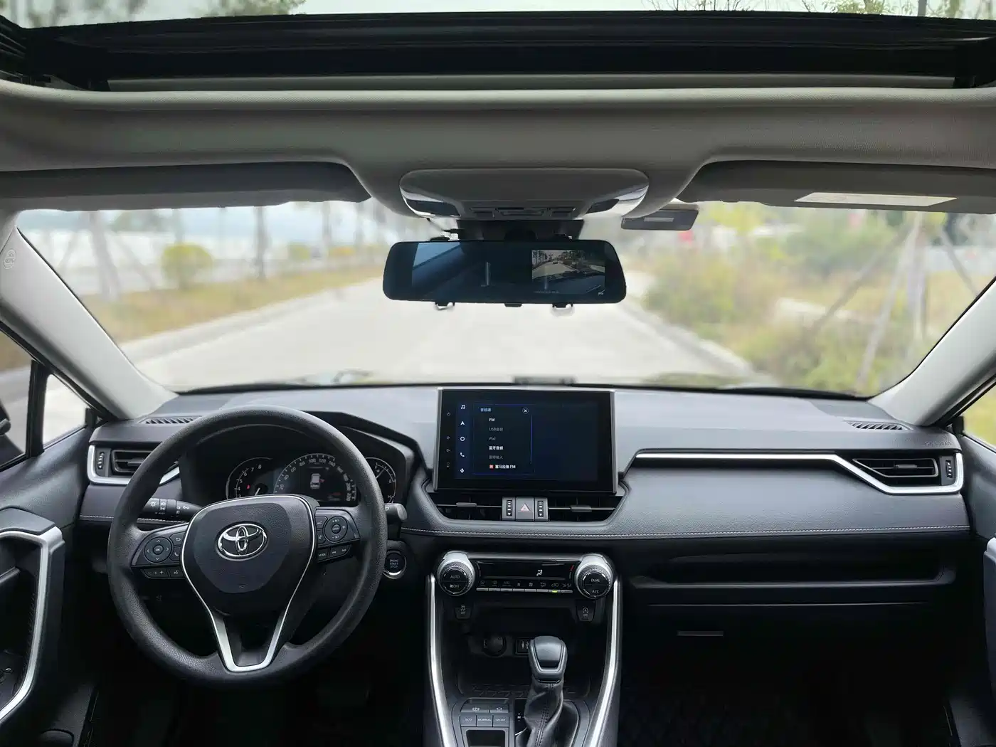 Toyota RAV4 Rongfang 2021 2.0L CVT 2WD Trend фото 5