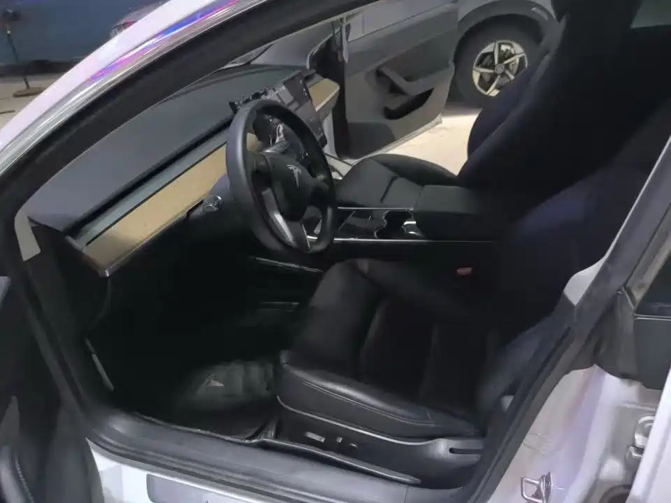 Фото 2 - Tesla Model 3 (Import)