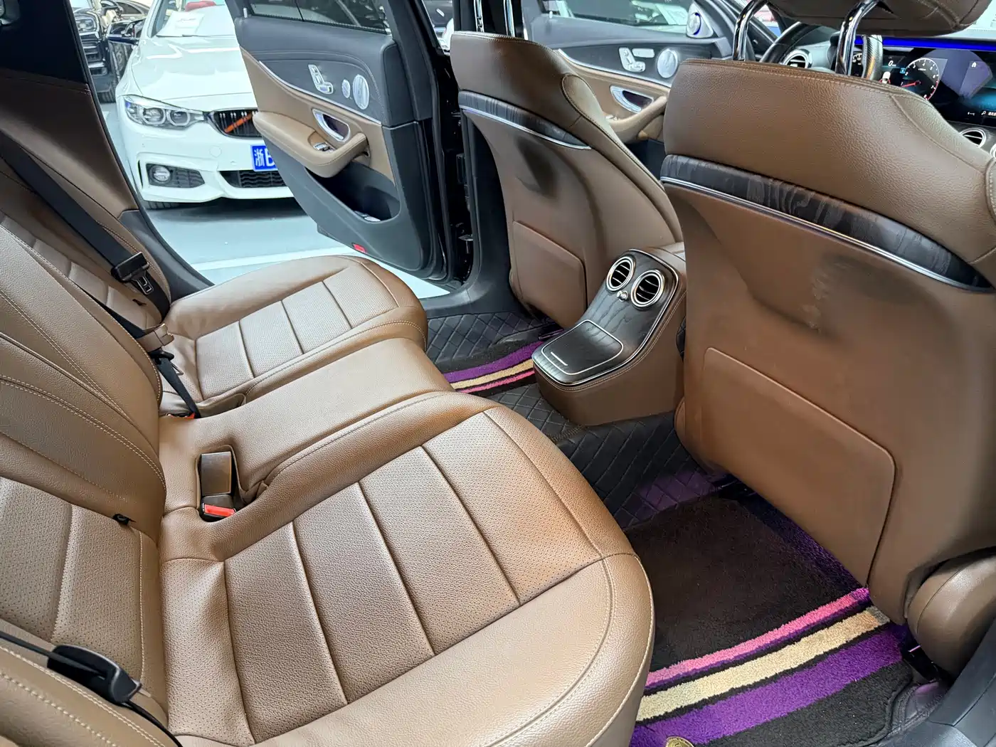 Mercedes-Benz E-Class 2021 E 300 L Sport Luxury Edition фото 17