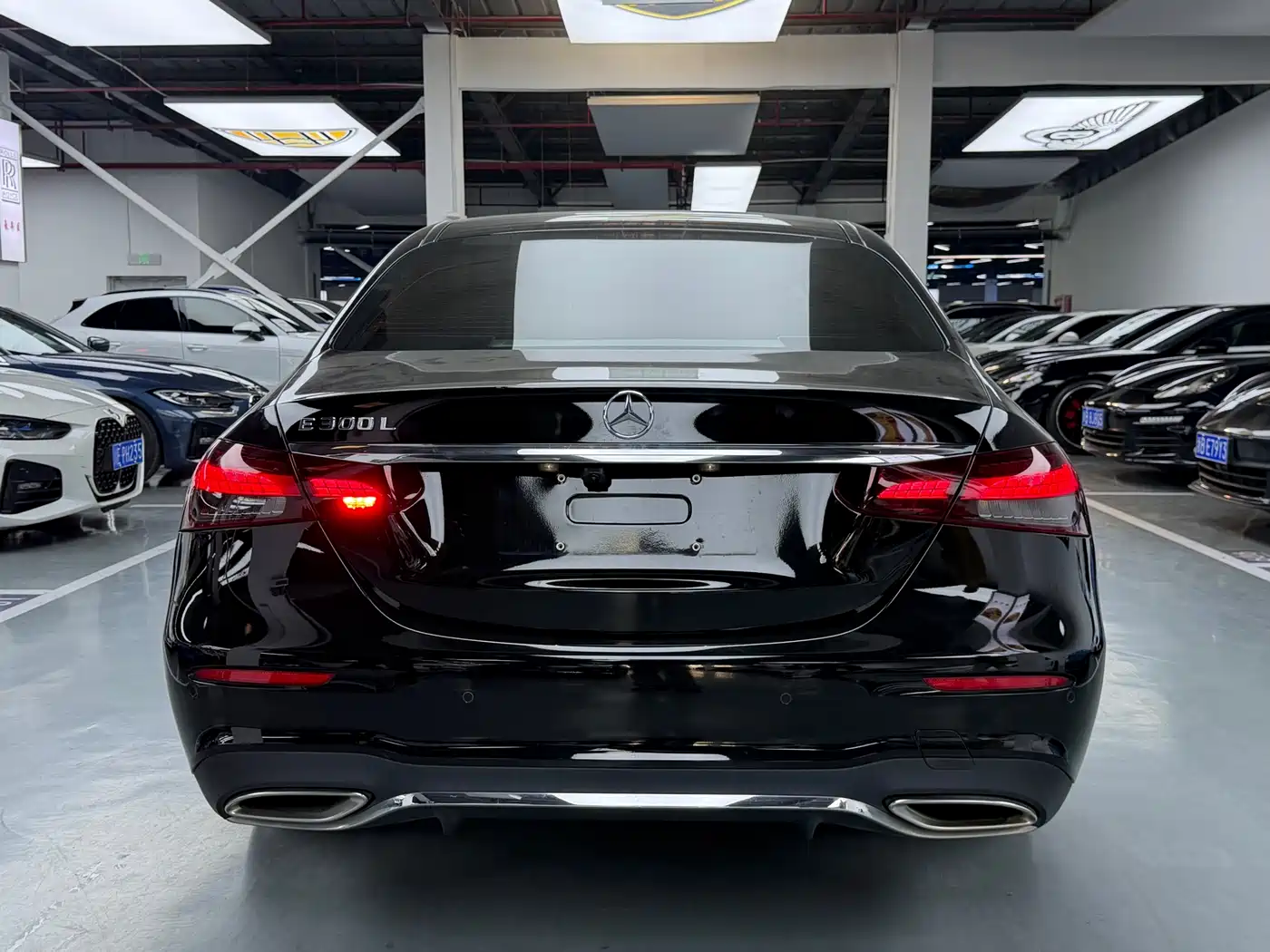 Mercedes-Benz E-Class 2021 E 300 L Sport Luxury Edition фото 20