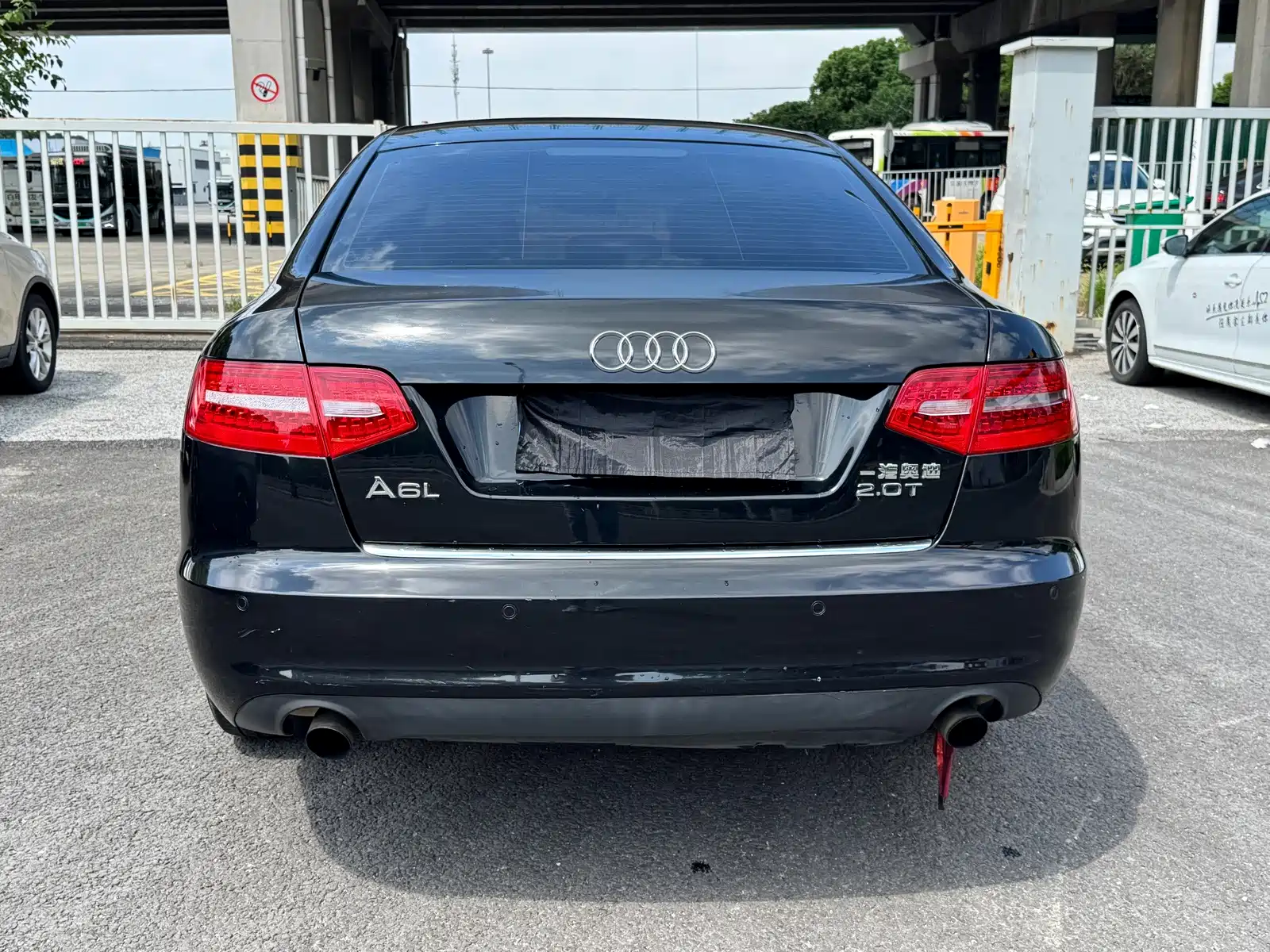 Фото 15 - Audi A6L