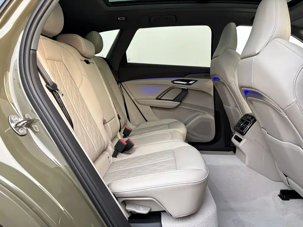 Audi Q5L 2026 2026 Luxury Sport 150kW