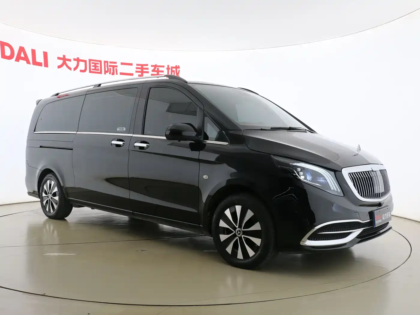 Mercedes-Benz Vito 2021 2.0T Elite 7-Seater фото 3