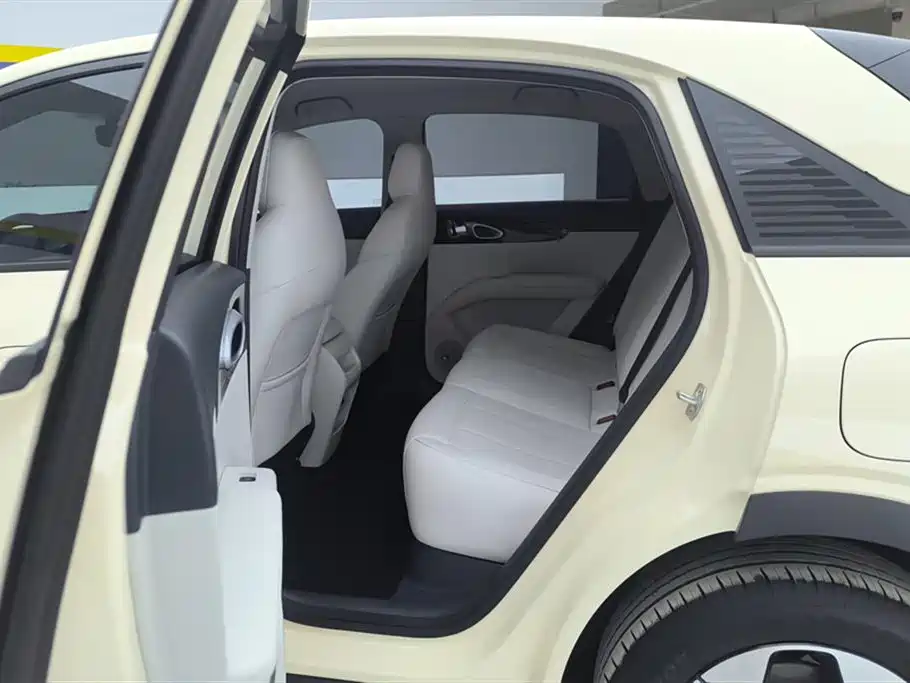 GEELY GALAXY STAR WISH