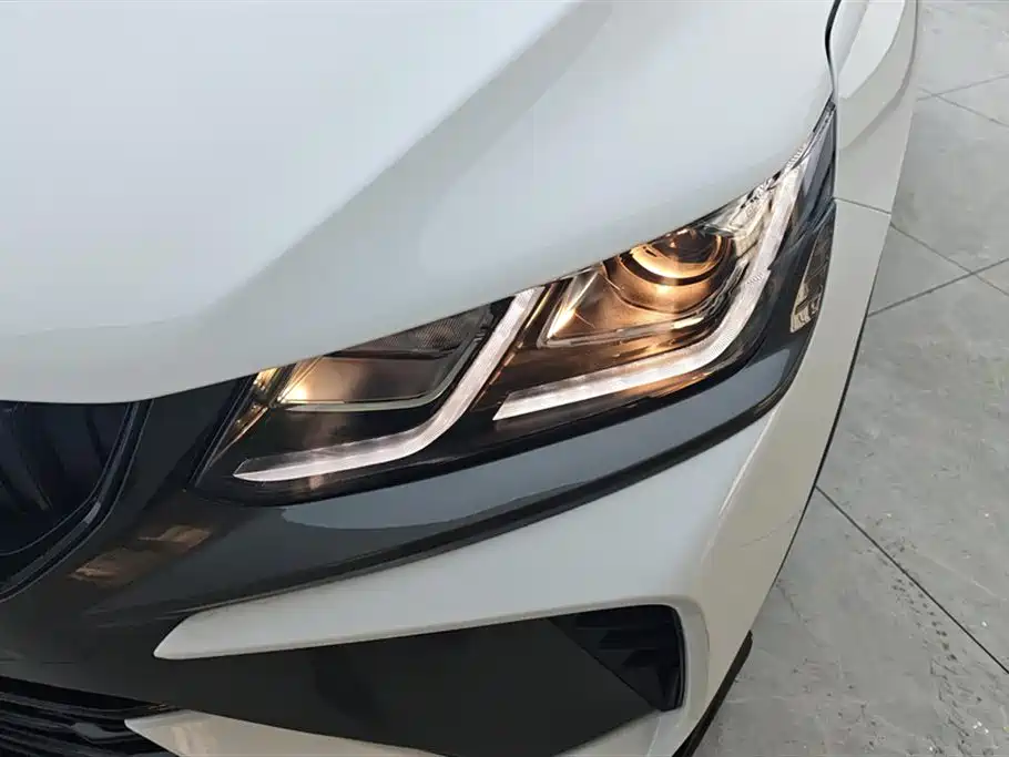 GEELY AUTOMOBILE BINYUE