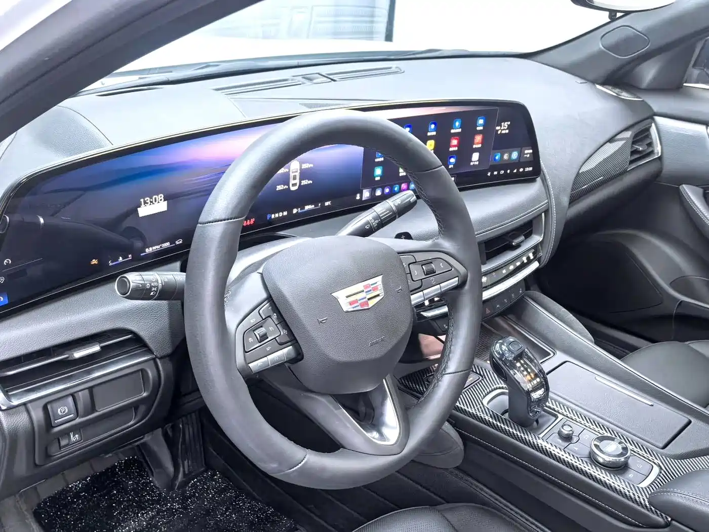 Cadillac CT5 2025 Model 28T Track Performance Edition фото 9