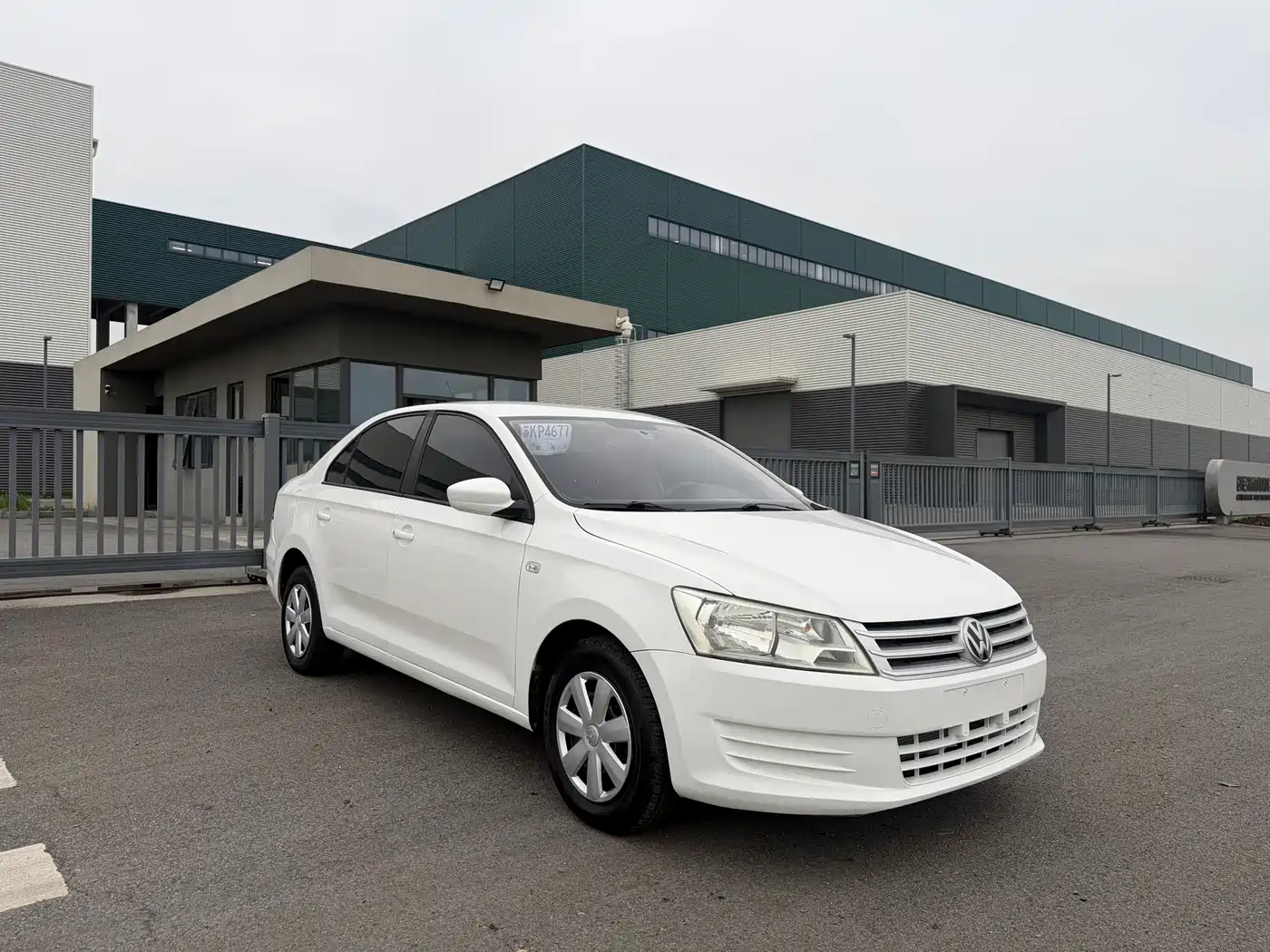 Volkswagen Santana 2013 1.6L Automatic Trend Edition фото 3