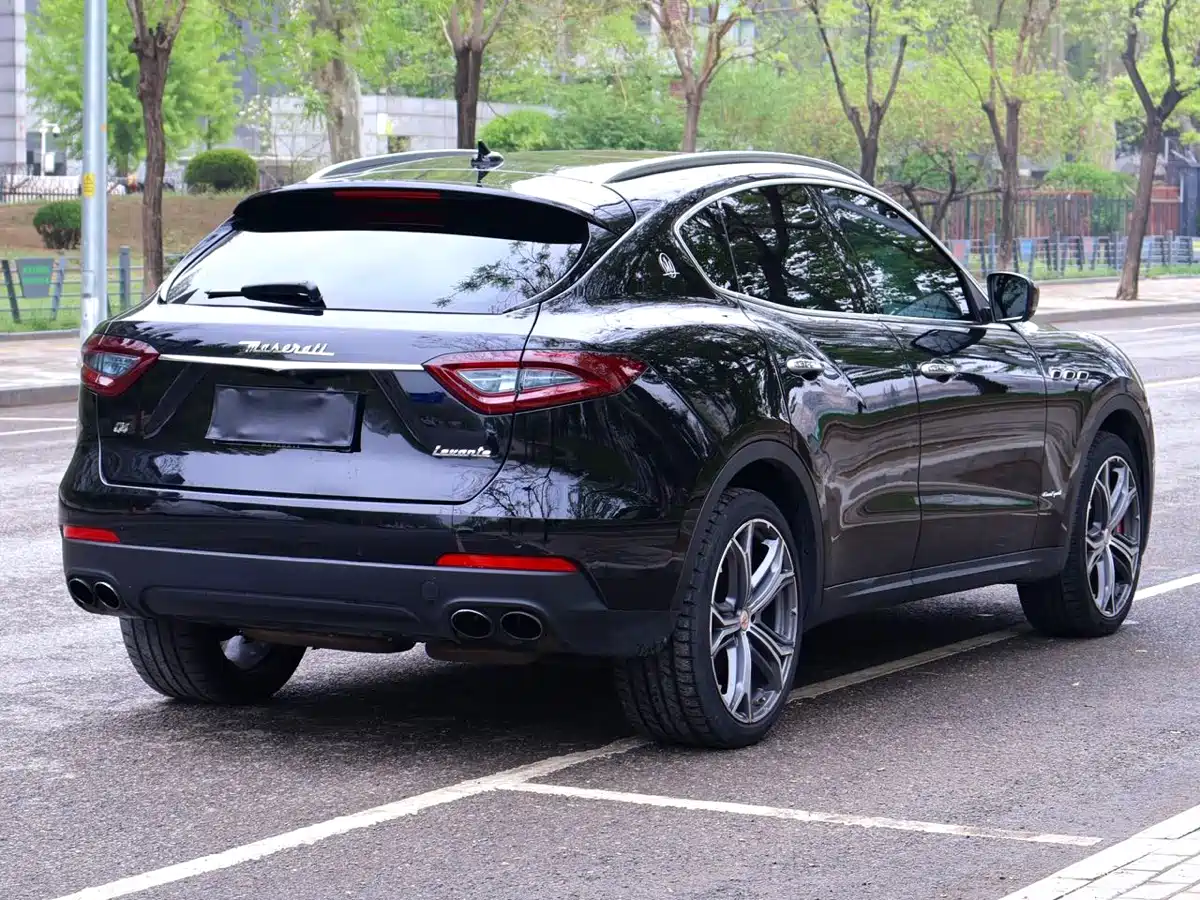 Maserati Levante 2016 3.0T Standard фото 5