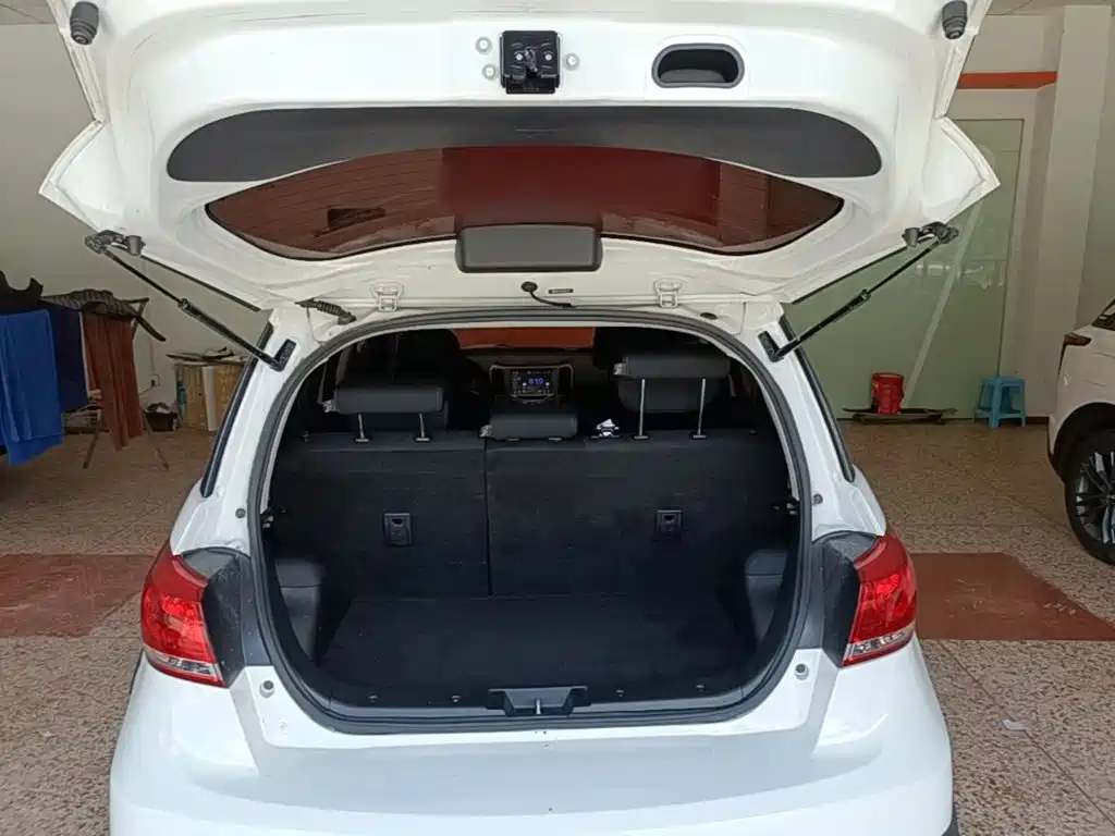 Haval H1 2017 2017 Red Label 1.5L AMT Comfort