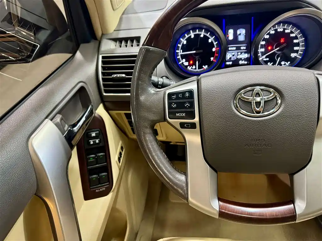 Toyota Prado 2014 4.0L Automatic VX NAVI фото 23