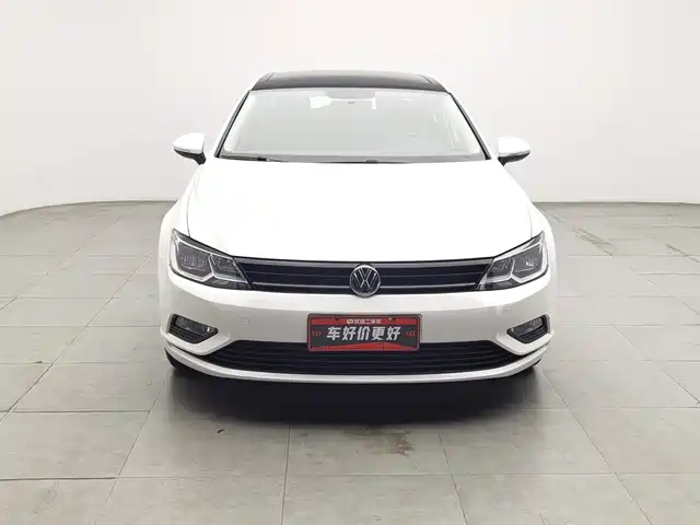 Volkswagen Lamando 2018 230TSI DSG Trend Edition — фото 3
