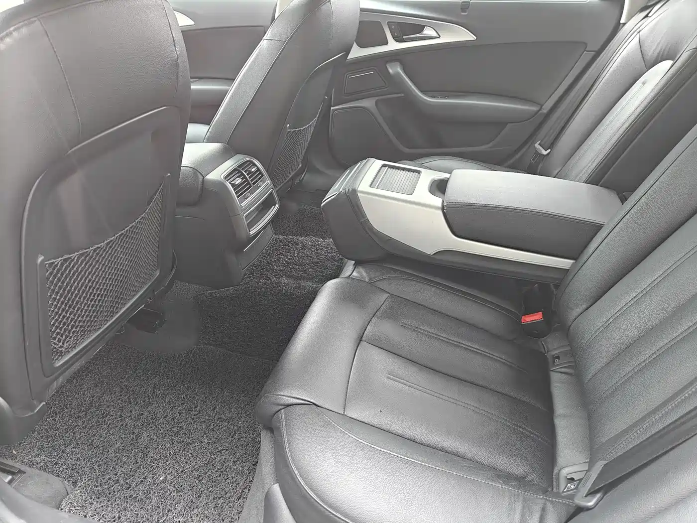 Audi A6L 2014 TFSI Standard фото 14