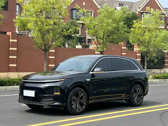 Li Auto Li Auto L6 2024 Pro
