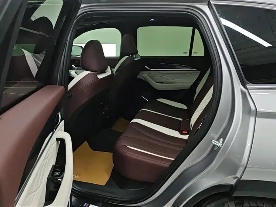 GEELY AUTOMOBILE XINGYUE L