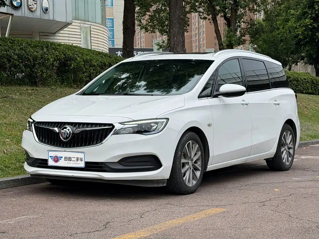 2023 Buick GL6