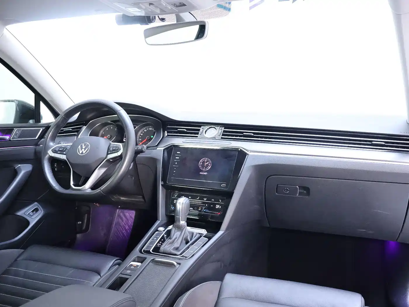 Volkswagen Magotan 2023 2 Million Units Anniversary Edition 330TSI DSG Leading Type фото 13