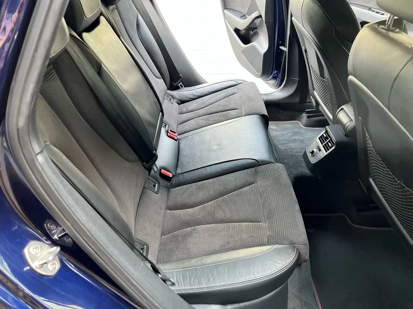 Audi S3 2017 Facelift S3 2.0T Limousine фото 6
