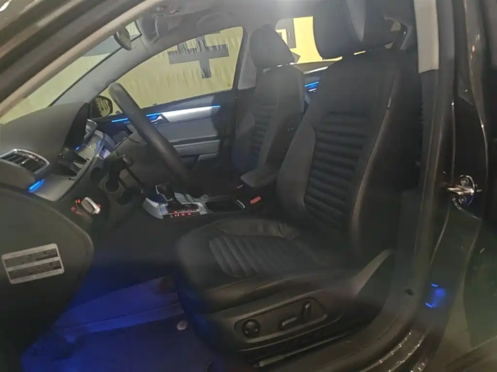 Volkswagen Magotan 2016 1.8TSI Smart Comfort фото 15