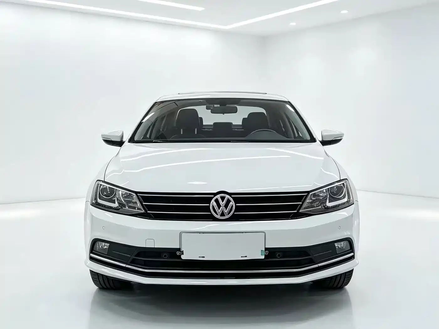 Фото 2 - Volkswagen Sagitar