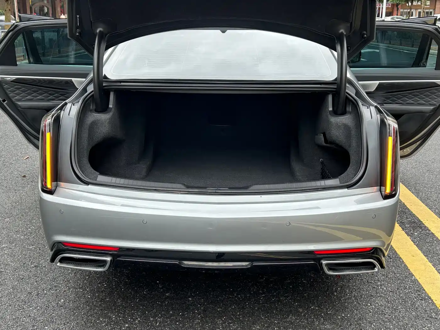 Cadillac CT6 2024 2023 28T Premium Model